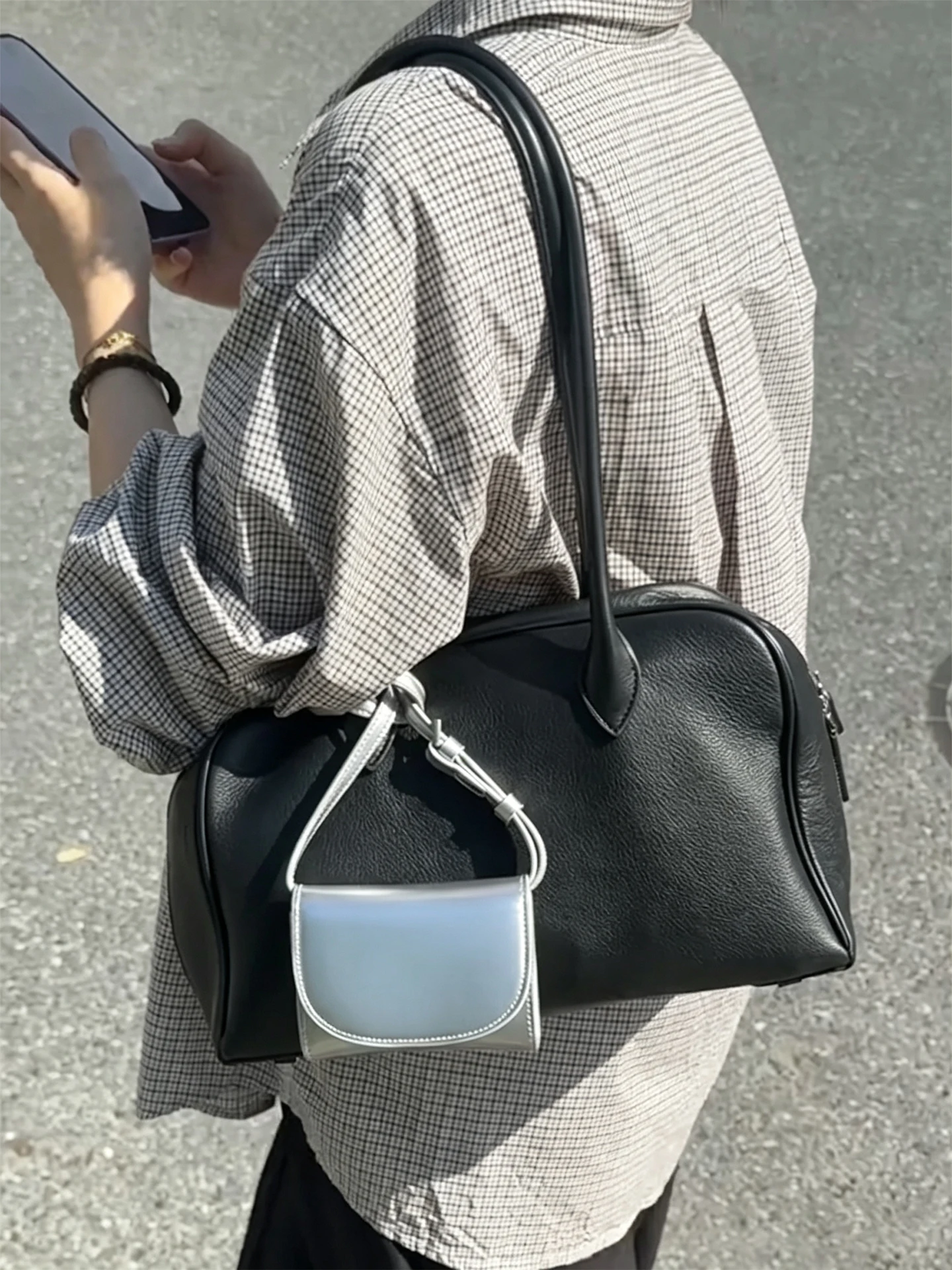 korean-style-large-capacity-boston-bag-women's-2026-new-luxury-small-audience-high-end-commuter-tote-bag-fashionable-and-vers