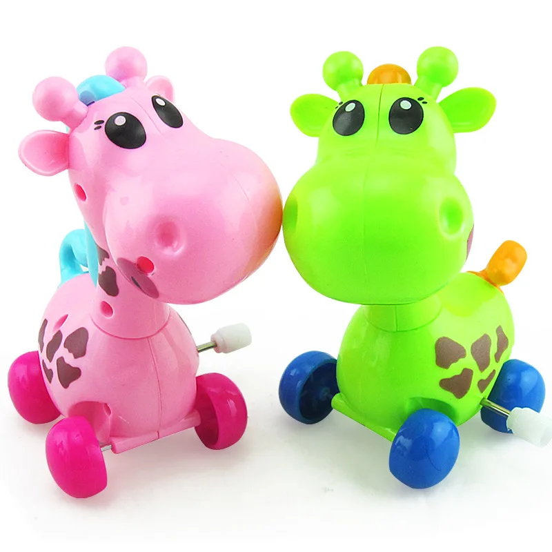 1Pcs Cartoon Animal Giraffe Clockwork Wind Up Baby Toys Running Head Tail Swing Classic Newborn toys for children Random Color