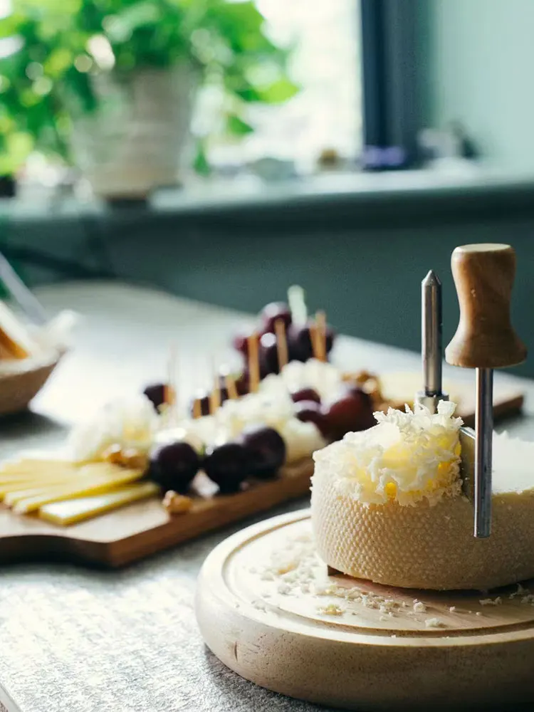 cortador-manual-de-queso-y-mantequilla-giratorio-herramienta-de-cocina-creativa-para-cortar-queso