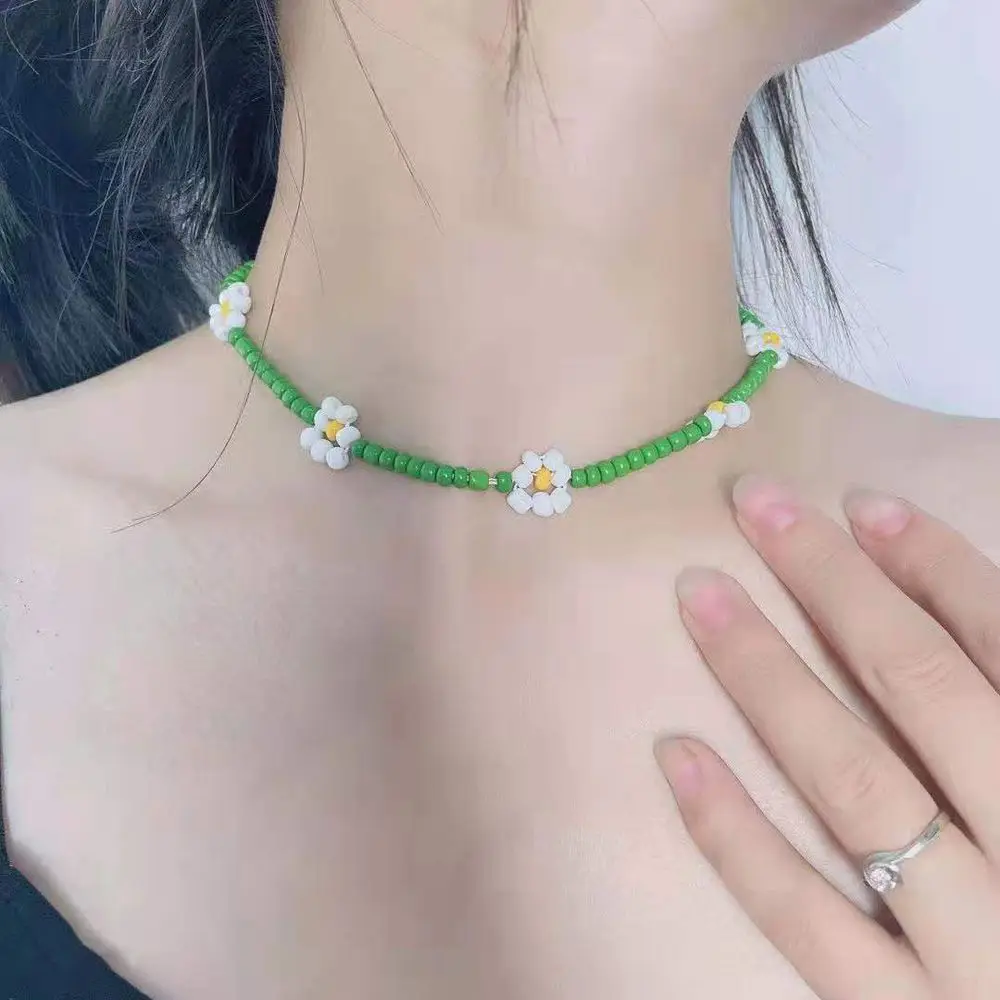 Summer Handmade Jewelry Gift Lovely Female Daisy Bohemia Choker Flowers Beaded Necklace Clavicle Necklace Women Necklace