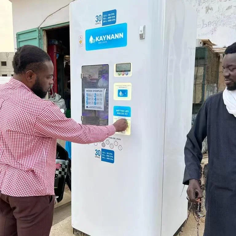 

water dispenser vending machine