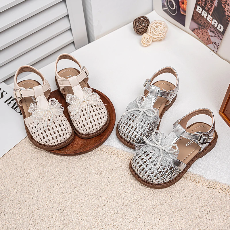 

Girls Weave Closed Toe Sandals Pearls Bow Decor Anti-slip Soft Sole Kids Princess Sandals Children Summer Beach Shoes 2026 New