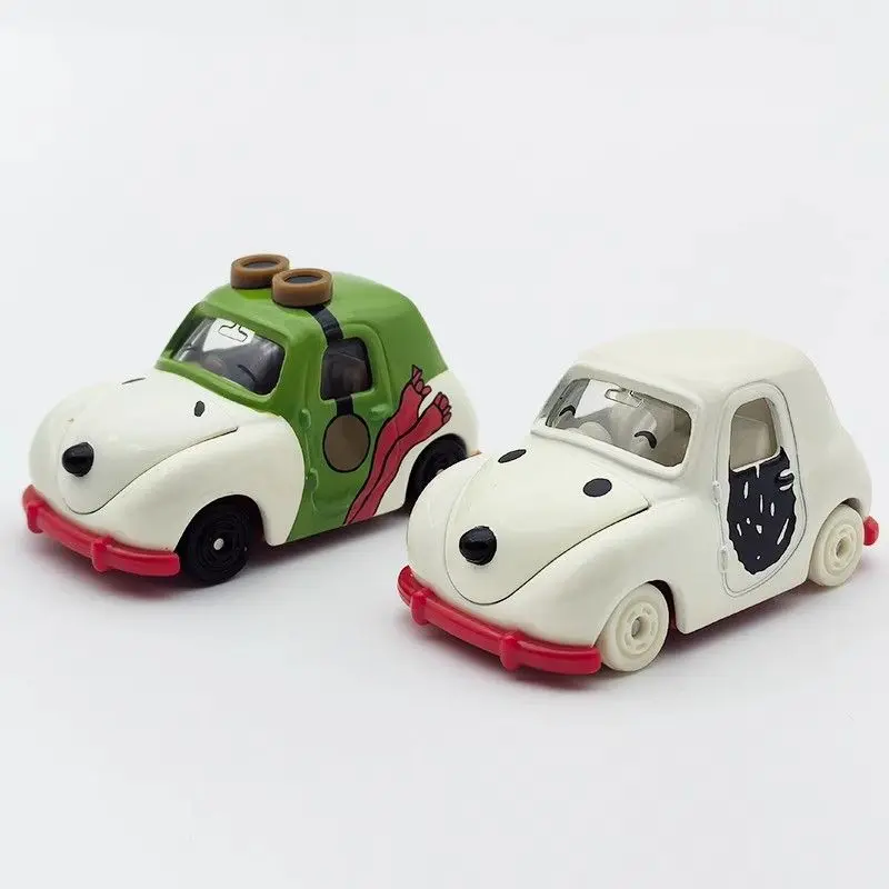 TOMY Dream Tomica Snoopy Pilot 908760 Samochód ze stopu dla dziewczynek Kolekcja