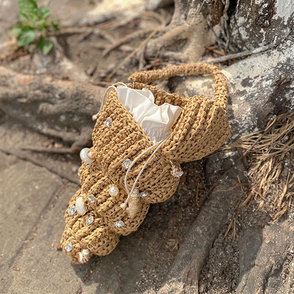 

Luxury Conch Straw Bag Diamond Shell Beach Bags for Women Handbag Summer Crochet Woven Croissant Bag Handmade Ice Cream Clutch