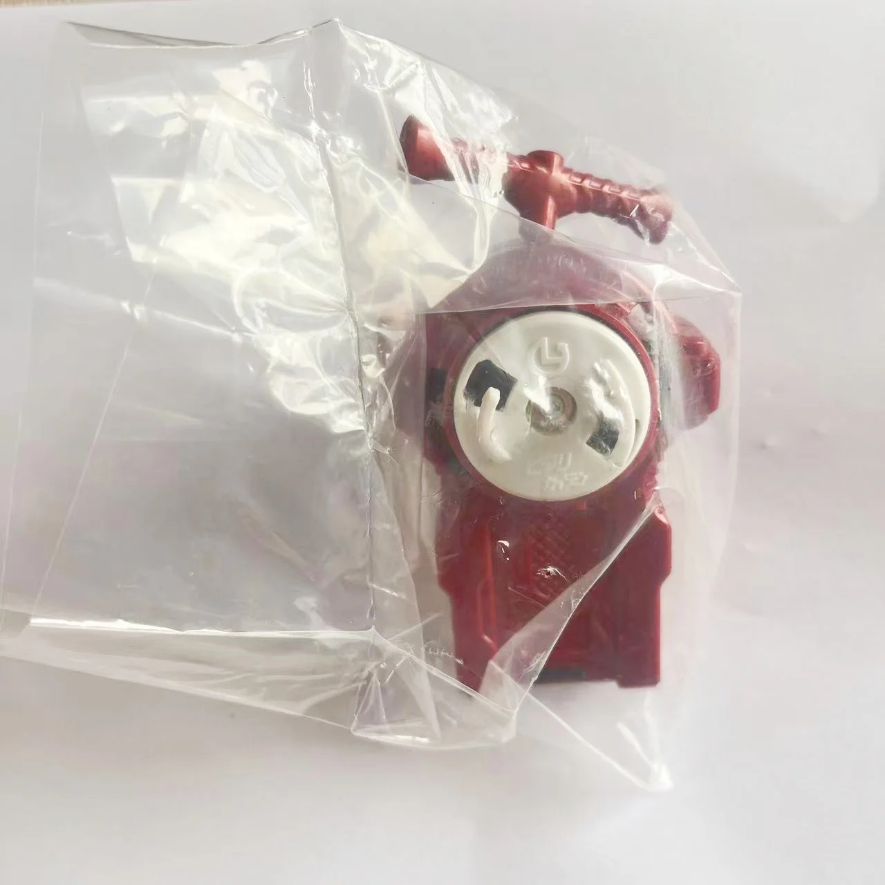 Beyscollector BB115 MFB Mars Red BeyLauncher LR، قاذفة سلسلة القتال