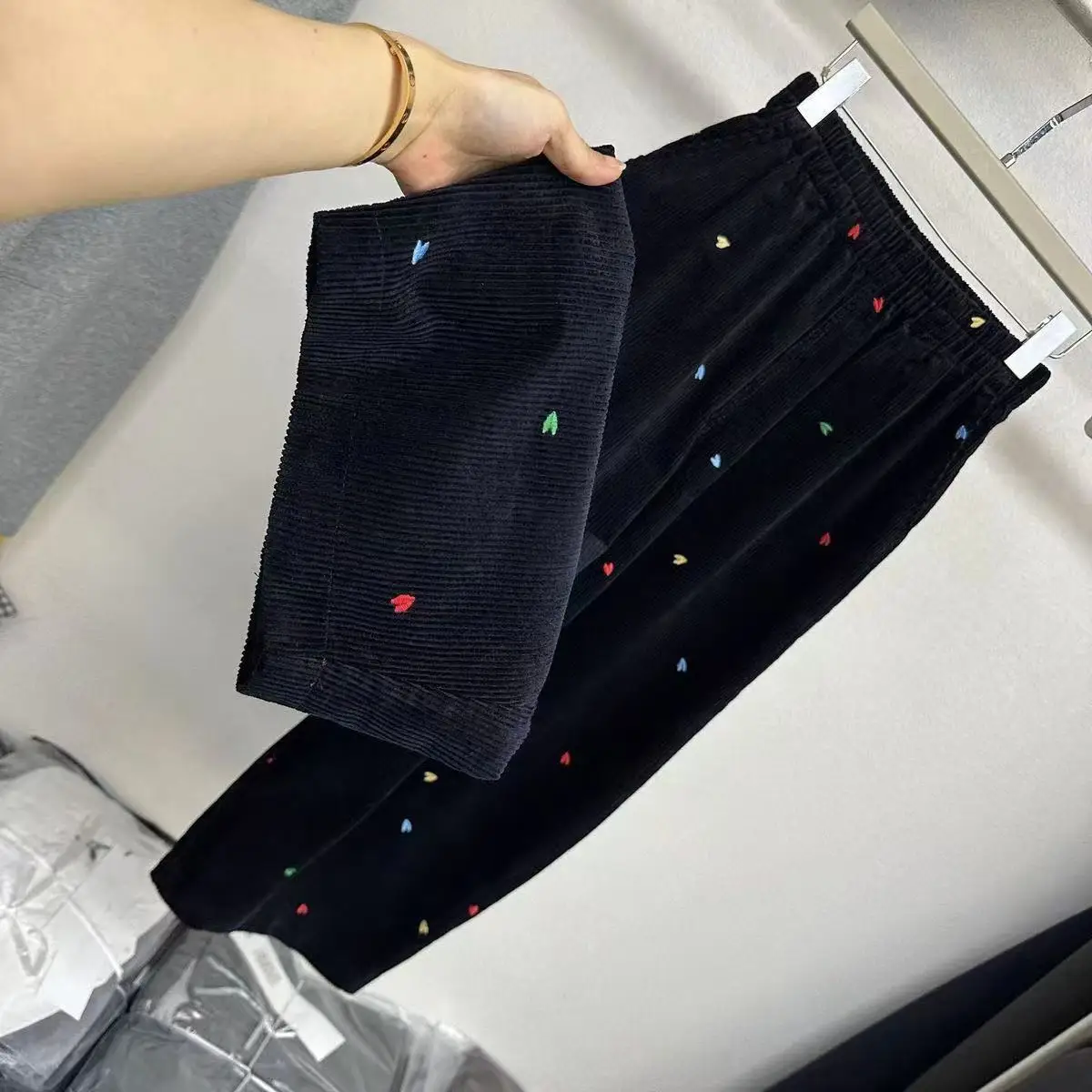 Pantaloni larghi oversize spessi autunno inverno pantaloni larghi da donna moda casual a pois elastici in vita Bloomers abbigliamento donna pantaloni larghi