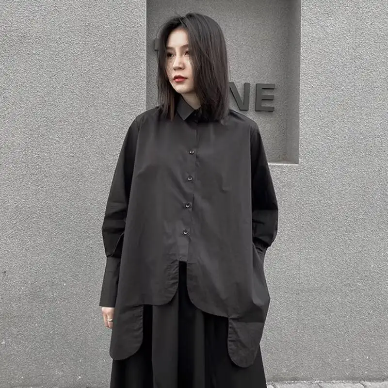 السيدات طويلة الأكمام قميص الربيع والخريف موضة جديدة الاتجاه غير المتماثلة تنحنح تصميم الترفيه فضفاضة كبيرة الحجم قميص طويل الأكمام