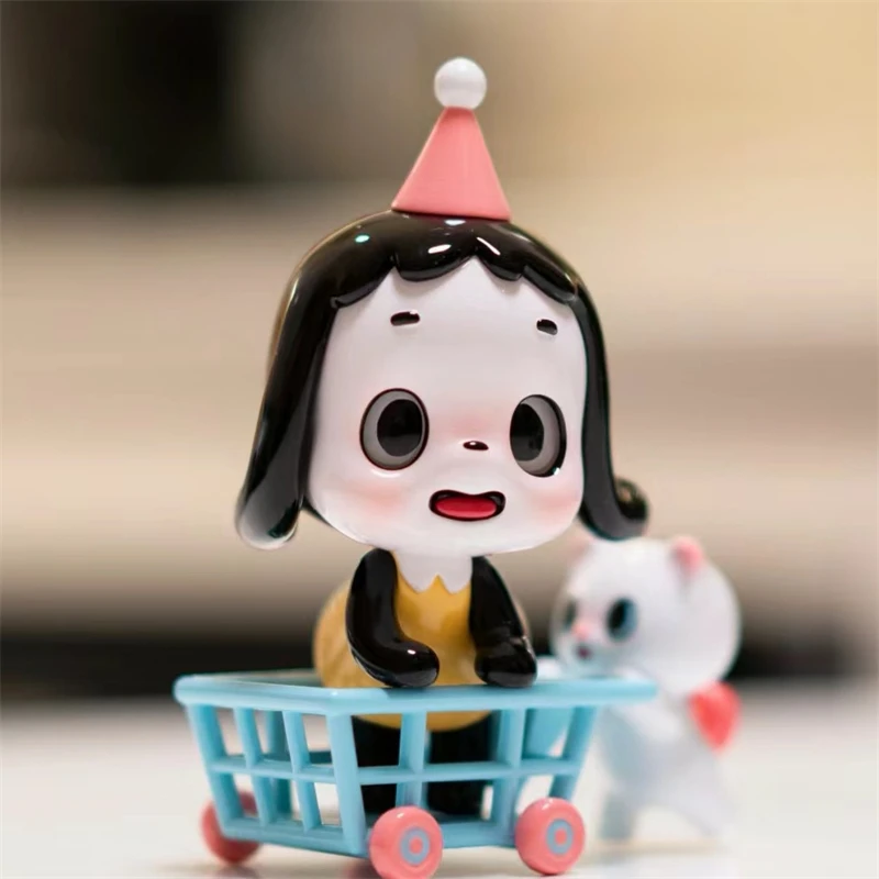 POP MART OIPIPPI Joyfulness Action Figure Doll Toys Room Decoration Model Girls Birthday Gifts for Kids Cute Model Collection