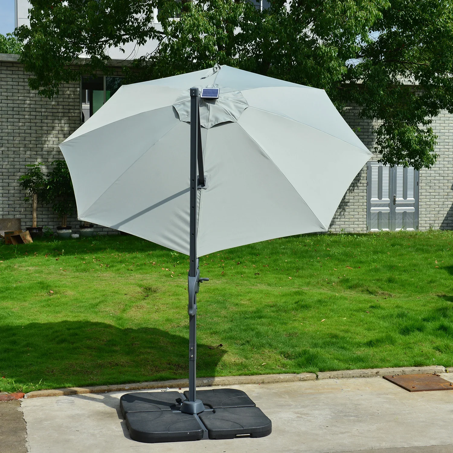 Outdoor Restaurant Offset Umbrella 3.5M Large Roman Parasols Patio Aluminum Cantilever Umbrellas With LED Lights