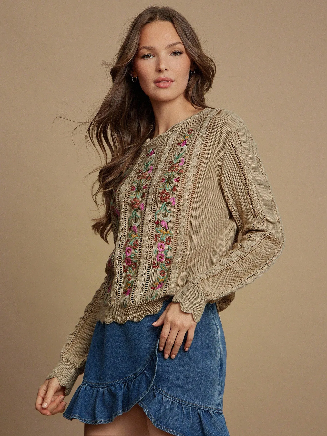

Boho Floral Embroidered Cable Knit Sweater, Round Neck Relaxed Fit Fall Top for Women