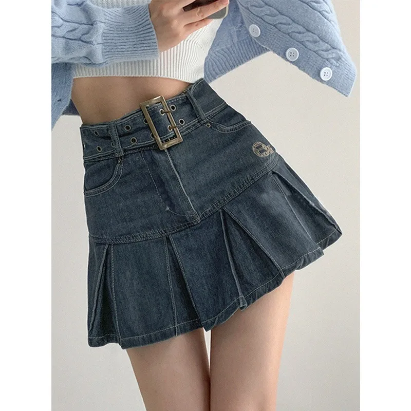 Women High Waist Pleated Denim Mini Skirt A Line Flared Jean Skirt with Decorative Belt Slim Fit Y2K Vintage Short Skort