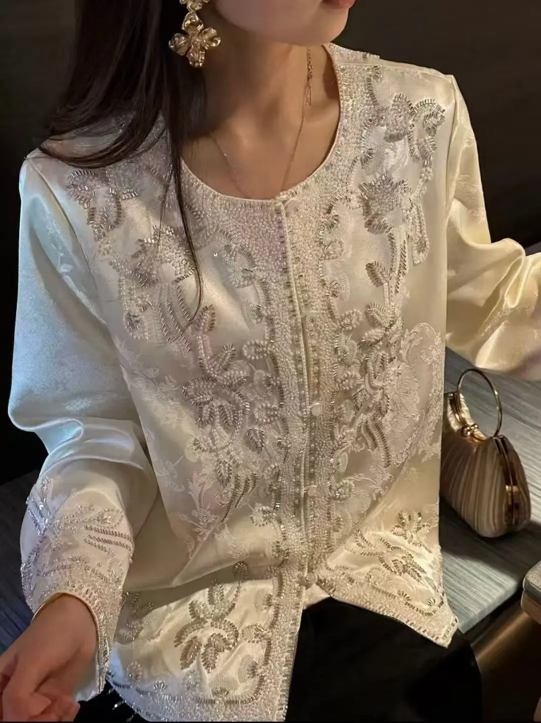 Spring and Autumn New Round Neck Long Sleeve Silk Linen Fabric Beading Embroidery Design Noble and Elegant Women's Coat S-XL