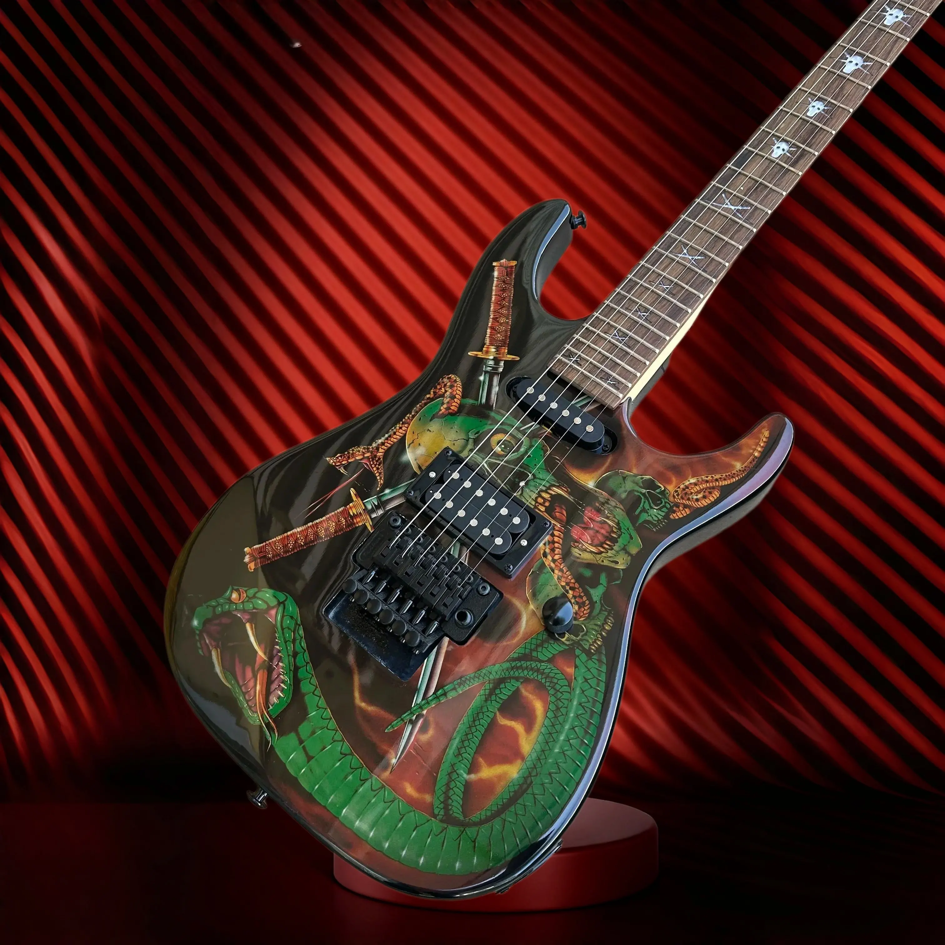 STR Snake Skull Graphic Super‑Strat Electric Guitar, SH Pickups, Double‑Lock Tremolo, Heavy‑Metal Performance Guitar Solid‑Body