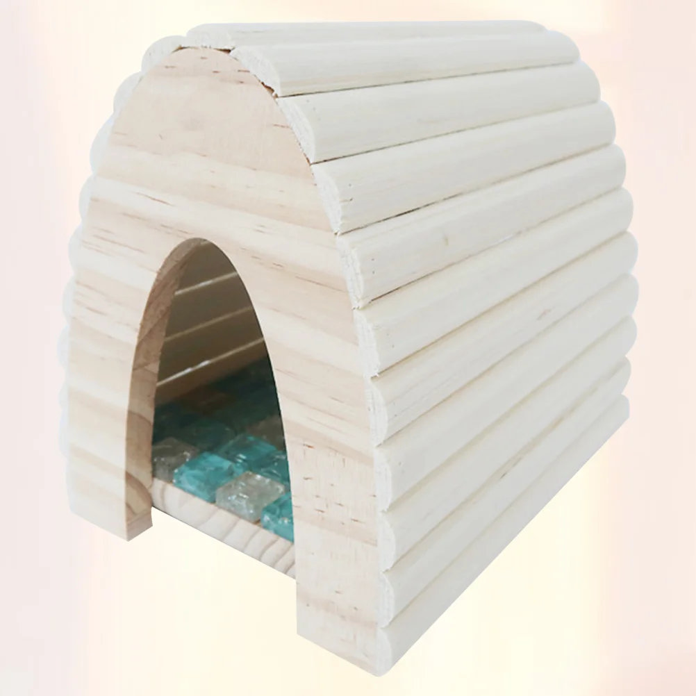 Summer Hamster Small Animal Living Hut Wooden Guinea Pigs Heat Dissipation Nest