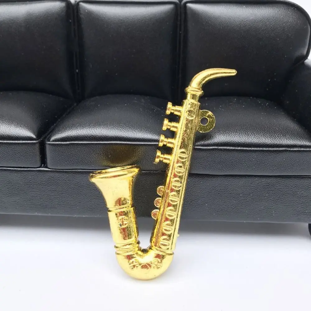 Miniature Model Mini Golden Trumpet Saxophone Plastic Portable Plastic Gold Musical Instrument Saxophone Gold