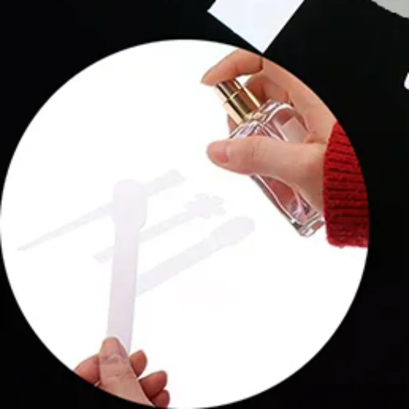 

100pcs Perfume Aromatherapy Perfume Essential Oils Tester Strips Fragrance Disposable White Smell Paper Paper Strips Test Paper
