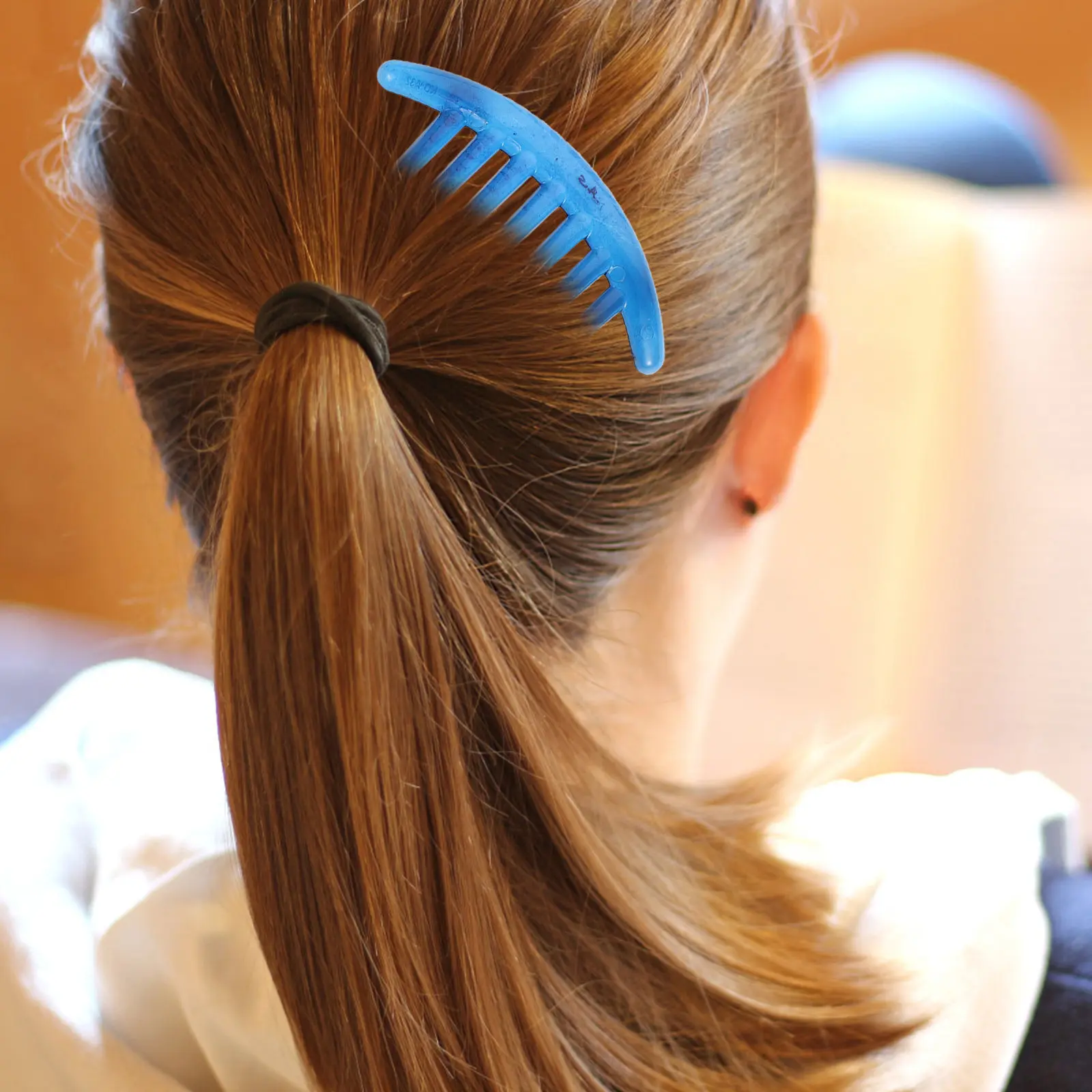 4Pcs Lightweight Plastic Side French Combs for Women Minimalist Hair Accessories for Bangs Management Updos Elegant Hair Styling