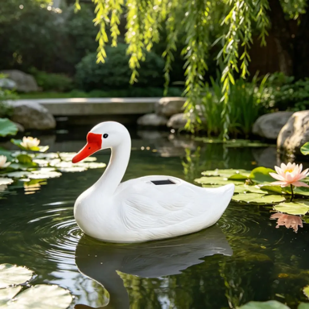 PE Blow Molded Floating Duck Ornament Realistic Shape Weighted Bottom Duck Statue Balanced Buoyant Delicate Painting