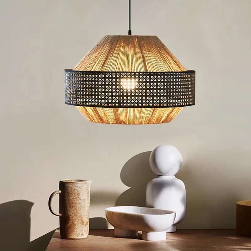 Japanese Style Lantern Chandelier Retro Rattan Pendant Light for Living Room Bedroom Restaurant Hemp Rope Rattan Woven lamp