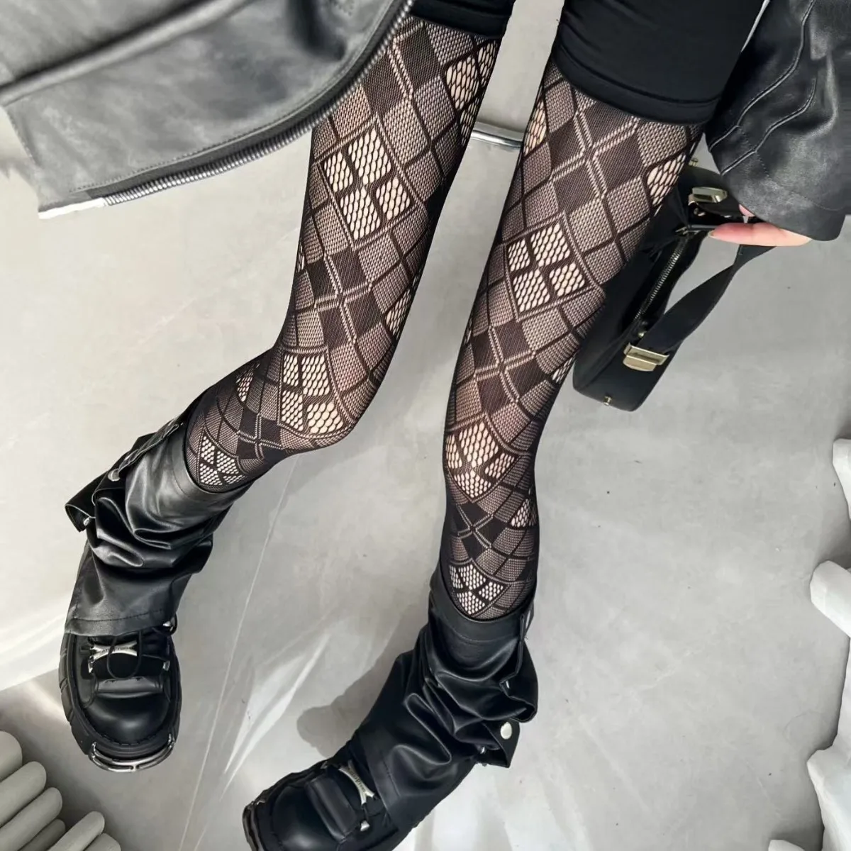 

Y2k Women Sweet Fishnet Mesh Semi Sheer Tights Lace Stockings Sexy Hollowed Plaids Jacquard Solid Color Pantyhose Leggings