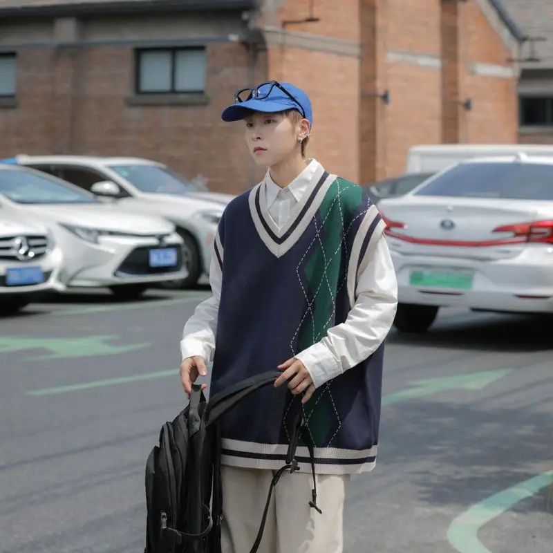 기질 조끼 스웨터 남자