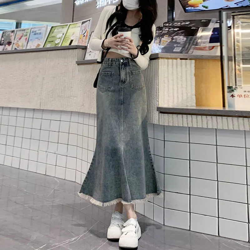 

Korean Style Trumpet Mermaid Fishtail Skirt For Women Fashion Denim Split Long Skirt Hip Vintage High Waisted Tassel Midi Skirts