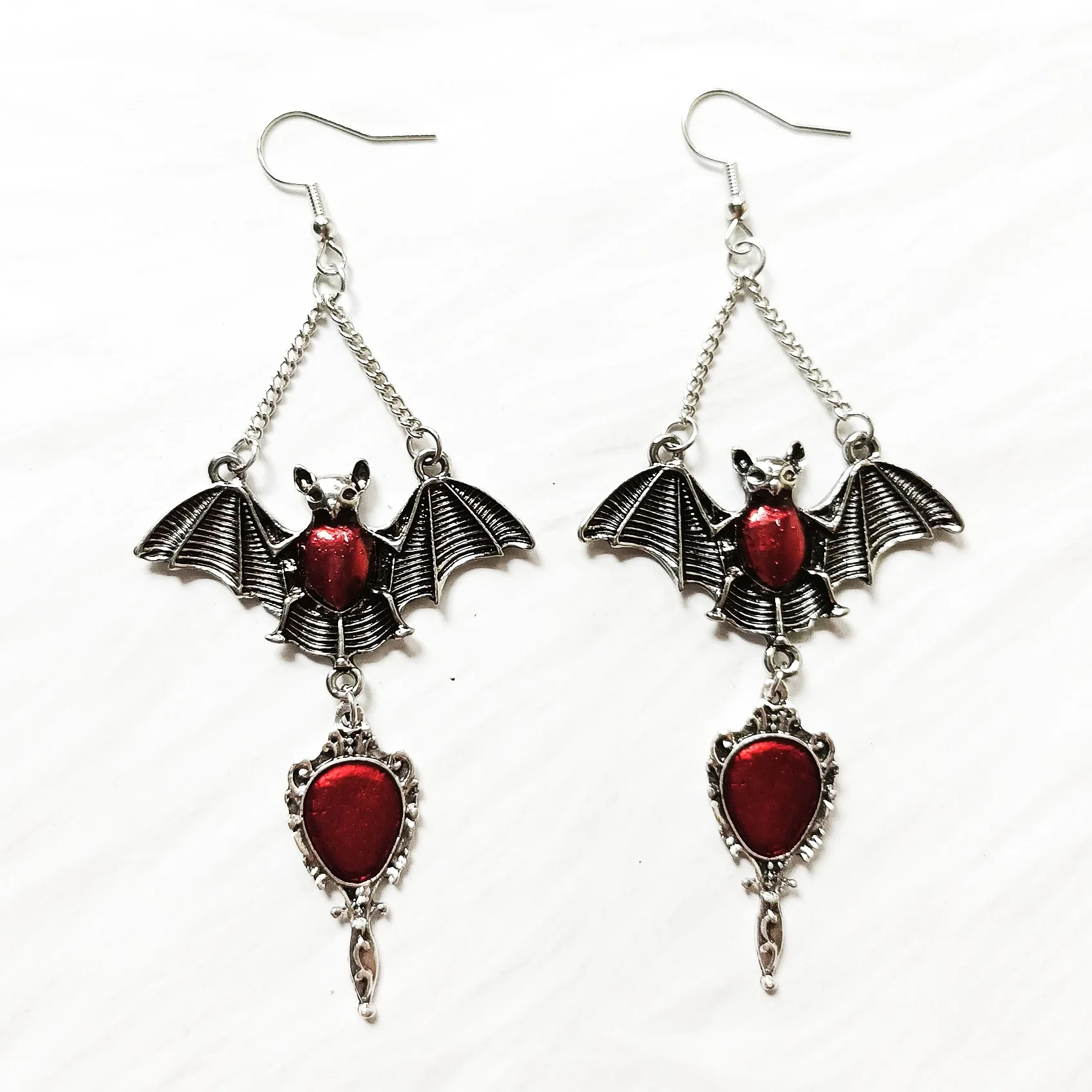 Fashion Trend Retro Dark Gothic Style Exaggerated Red Vampire Bat Blood Mirror Pendant Earrings