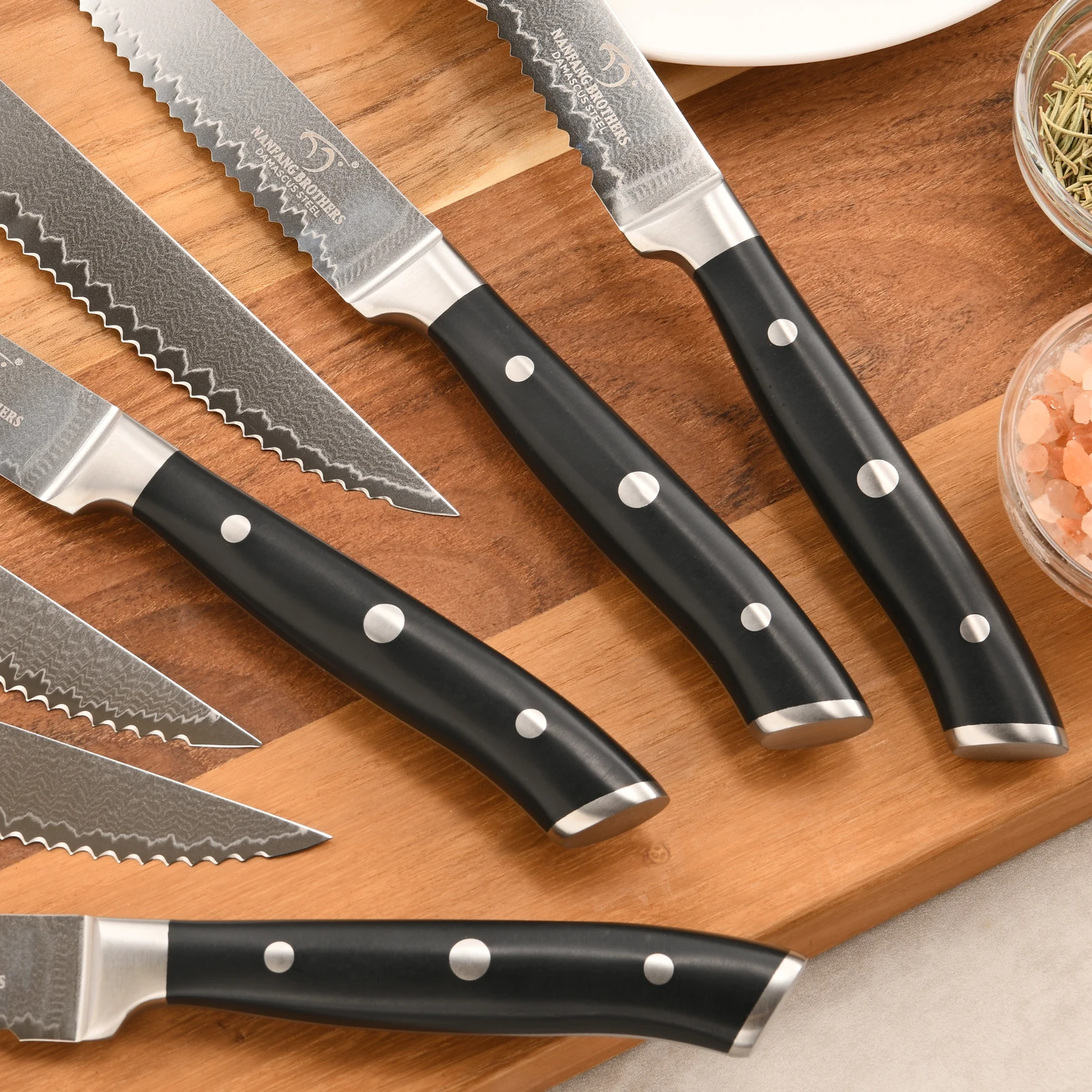 8 Pieces VG10 Damascus Steel Steak Knife Set  Comfort Grip Ergonomic Handle Wood Gift Case for Family Dinners Restaurant Home Steak Meal Preparation view 4