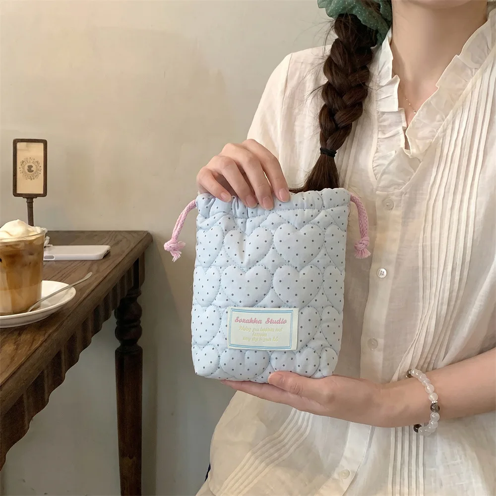 Cream-colored Polka-dot Heart-quilted Drawstring Bag Japanese-style Girlish Lipstick and Makeup Pouch Portable Instant Camera