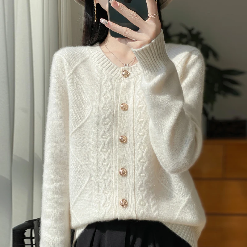 2024 Thickening In Autumn And Winter Female Style Knitted Cardigan 100% Merino Wool New Sweater Long Sleeve Comfortable Tops