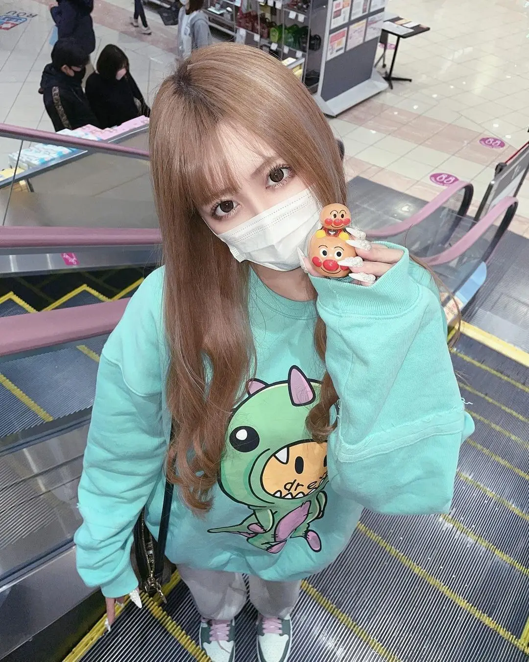 

Drew House осенне-зимнее свободное мужское и женское уличное модное пальто с круглым вырезом и маленьким динозавром