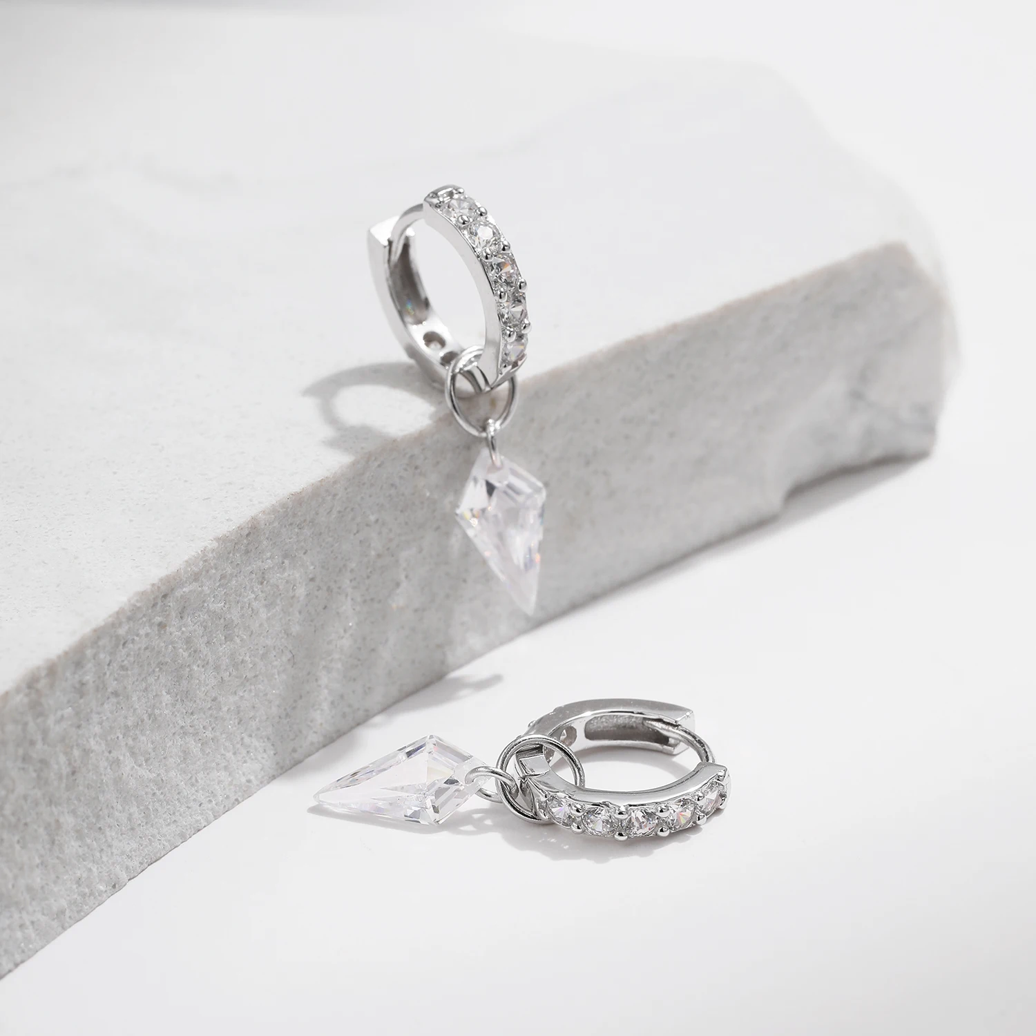 MODIAN 925 Sterling Silver Rhombic Sparkling CZ Hoop Earrings For Women Platinum Plated Trendy Hypoallergenic Fine Jewelry