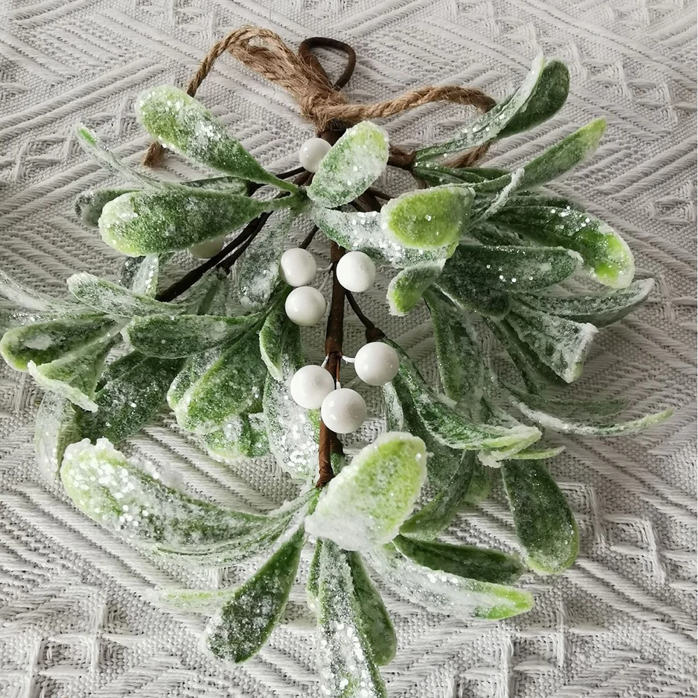 23cm Christmas Artificial Mistletoe Hanging Decoration with Berries Green Plastic Faux Mistletoe Plant for Holiday Decor - Image 5