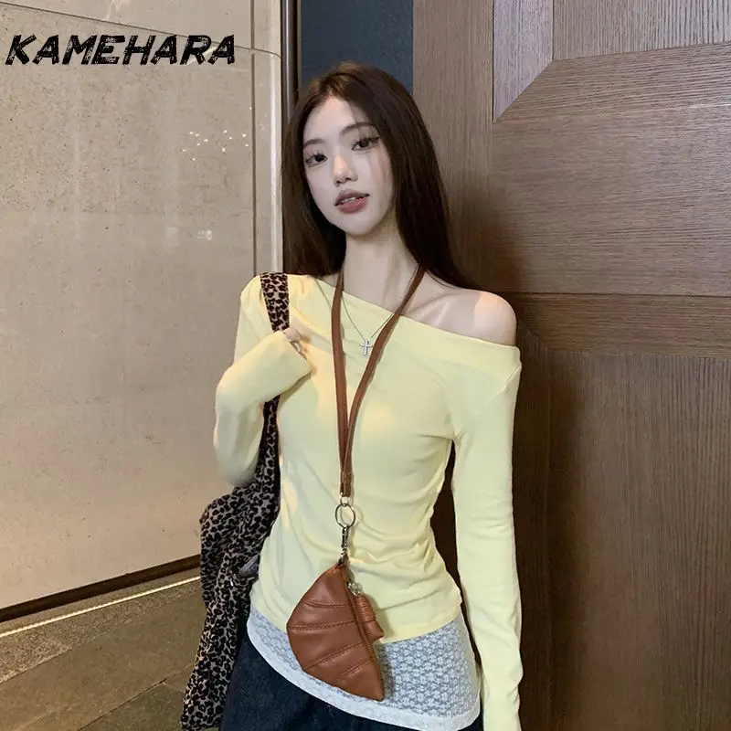 

KAMEHARA Korean Yellow Fake Two Piece Lace Long Sleeved Knitted Shirt Niche Design Off Shoulder Sweet Spicy Sloping Shoulder Top