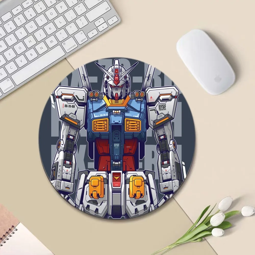 Anime G-Gundams Mousepad 20x20cm Round Desktop Desk Mat Kawaii Gaming Accessories Students Writing Pad Mouse Pad for PC Desk Pad