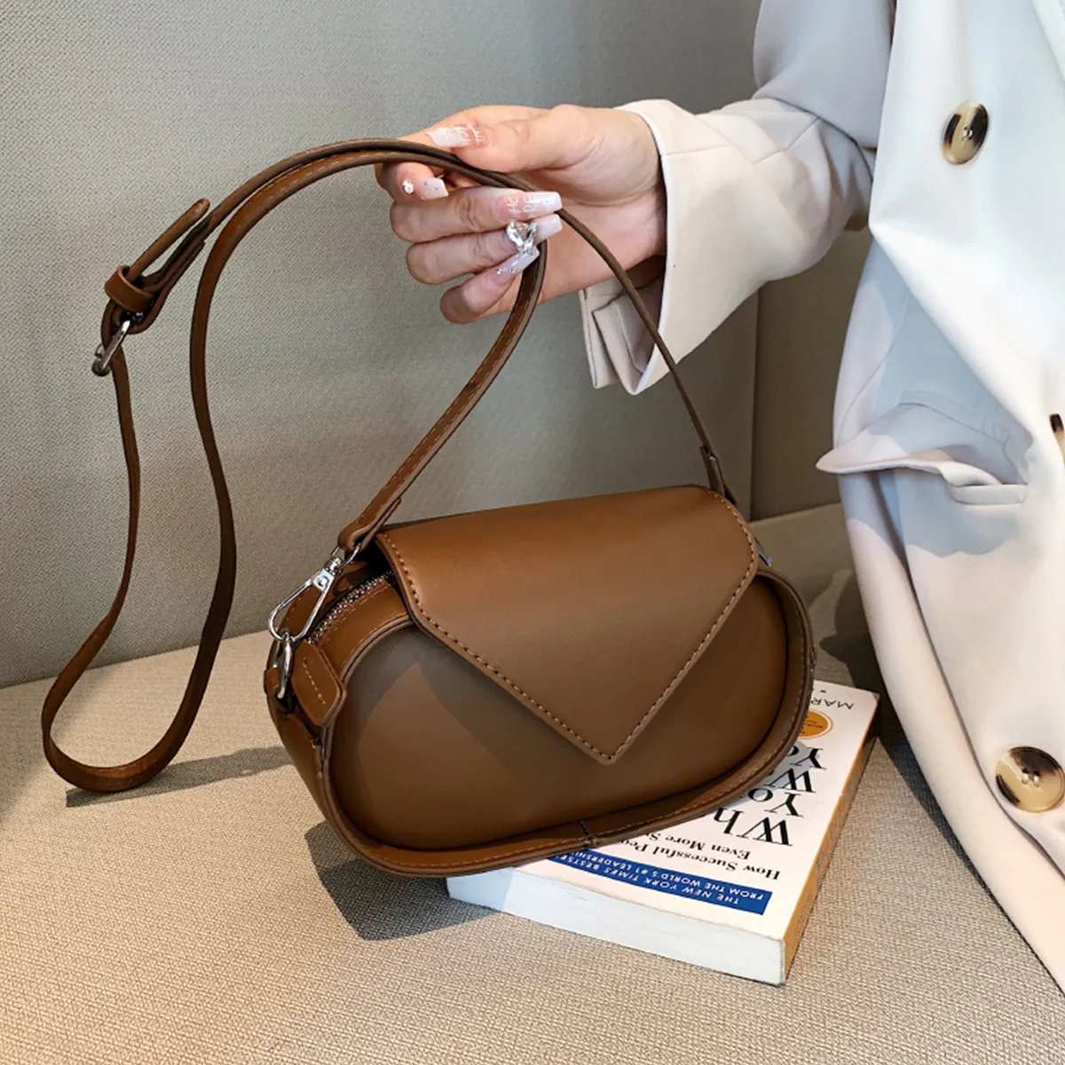 FOXER Brand Split Leather Women's Shoulder Bag Chic Small Cellphone 2026 New Female Mini Travel Crossbody Purse