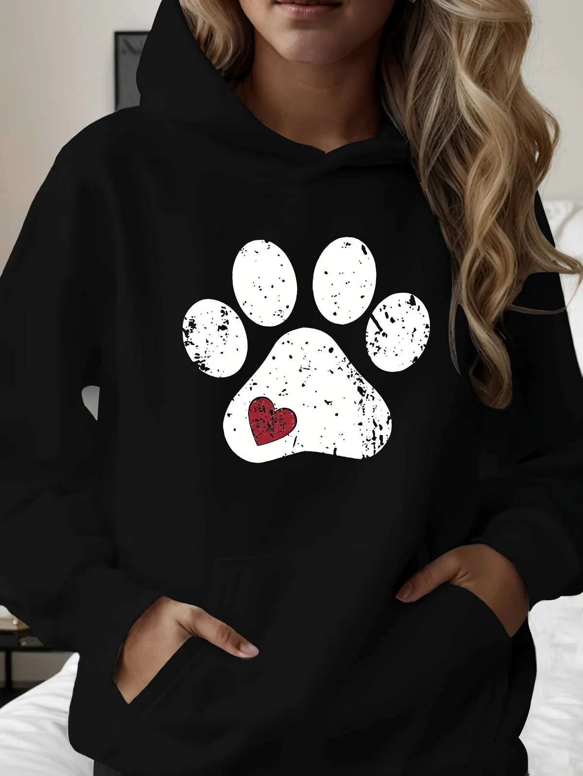 Women's Fashion Casual Hooded Sweatshirt with Love Paw Printed Pullover Thickened and Plush Suitable for Sports Holiday Gifts