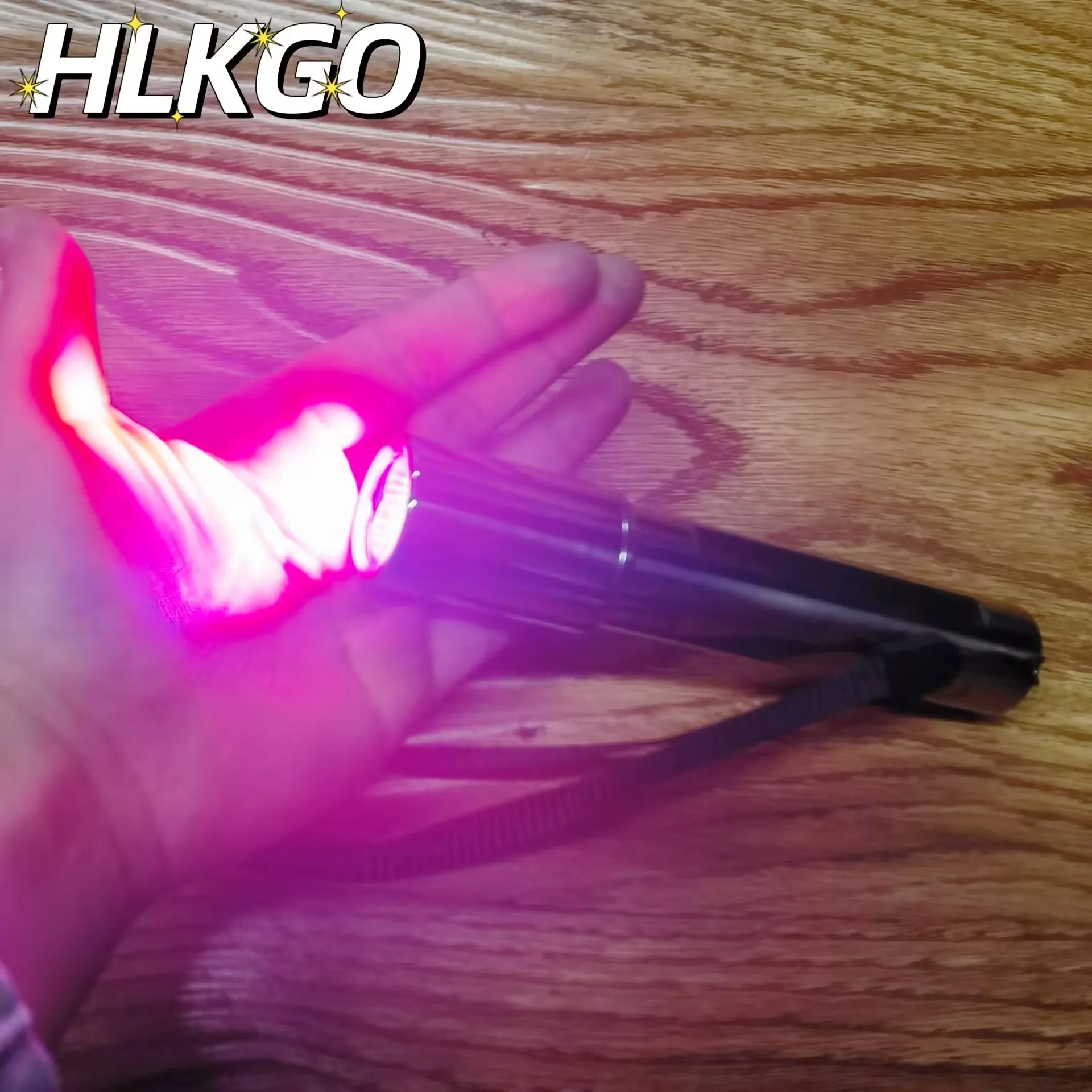 

630nm 850nm 900nm Portable Red Light Therapy Device for Pain Relief in Muscles Joints Knees