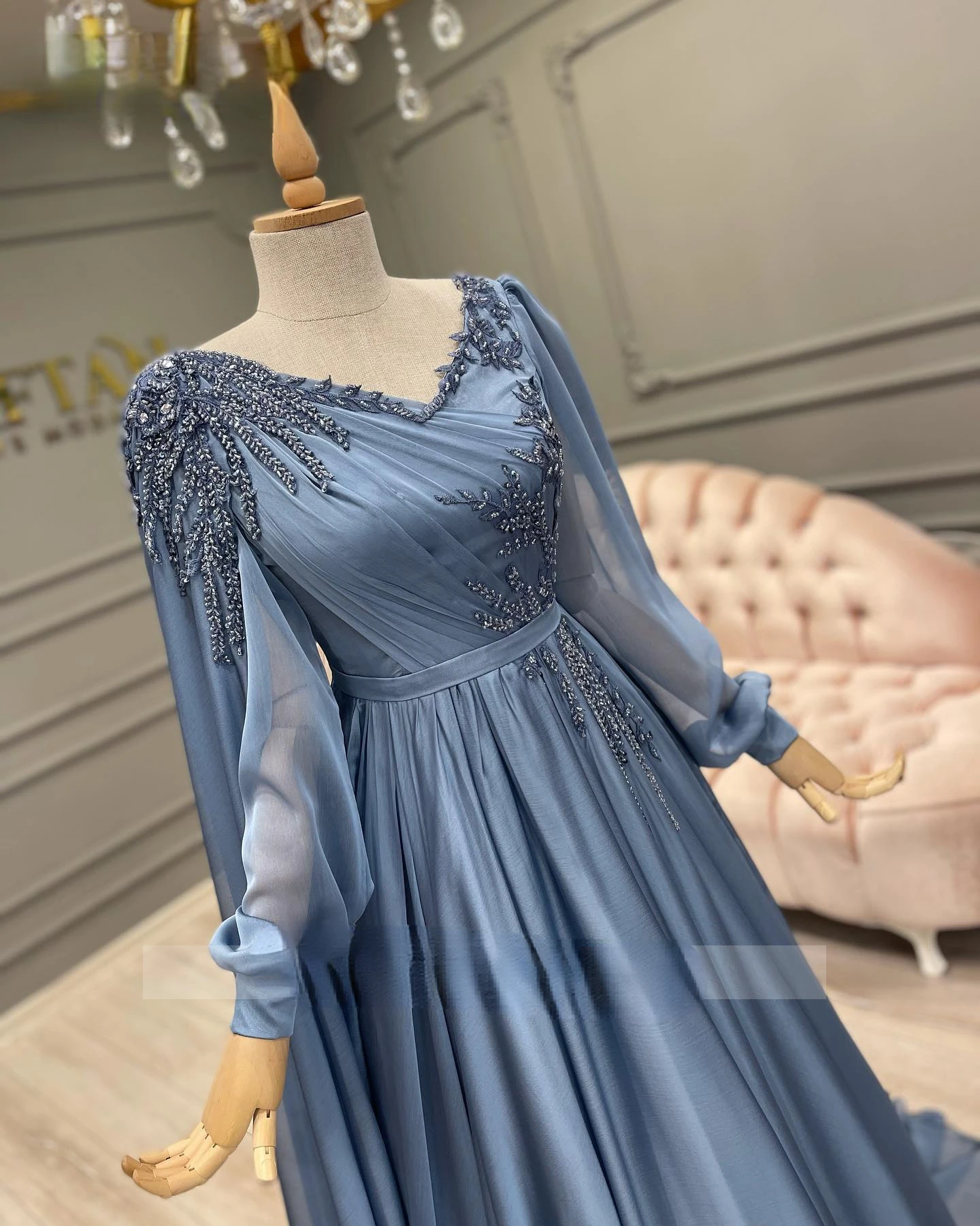 Dusty Blue Long Sleeve Muslim Evening Gowns 2022 New Prom Beaded Lace A Line Chiffon Elegant Arabic Women Formal Party Dress