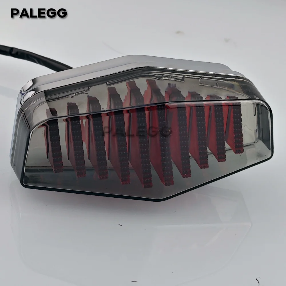 Turn Right Light Lucas LED Style Classic Vintage Motorcycle Tail Light Brake Light For Triumph British Harley Cafe Racer Honda