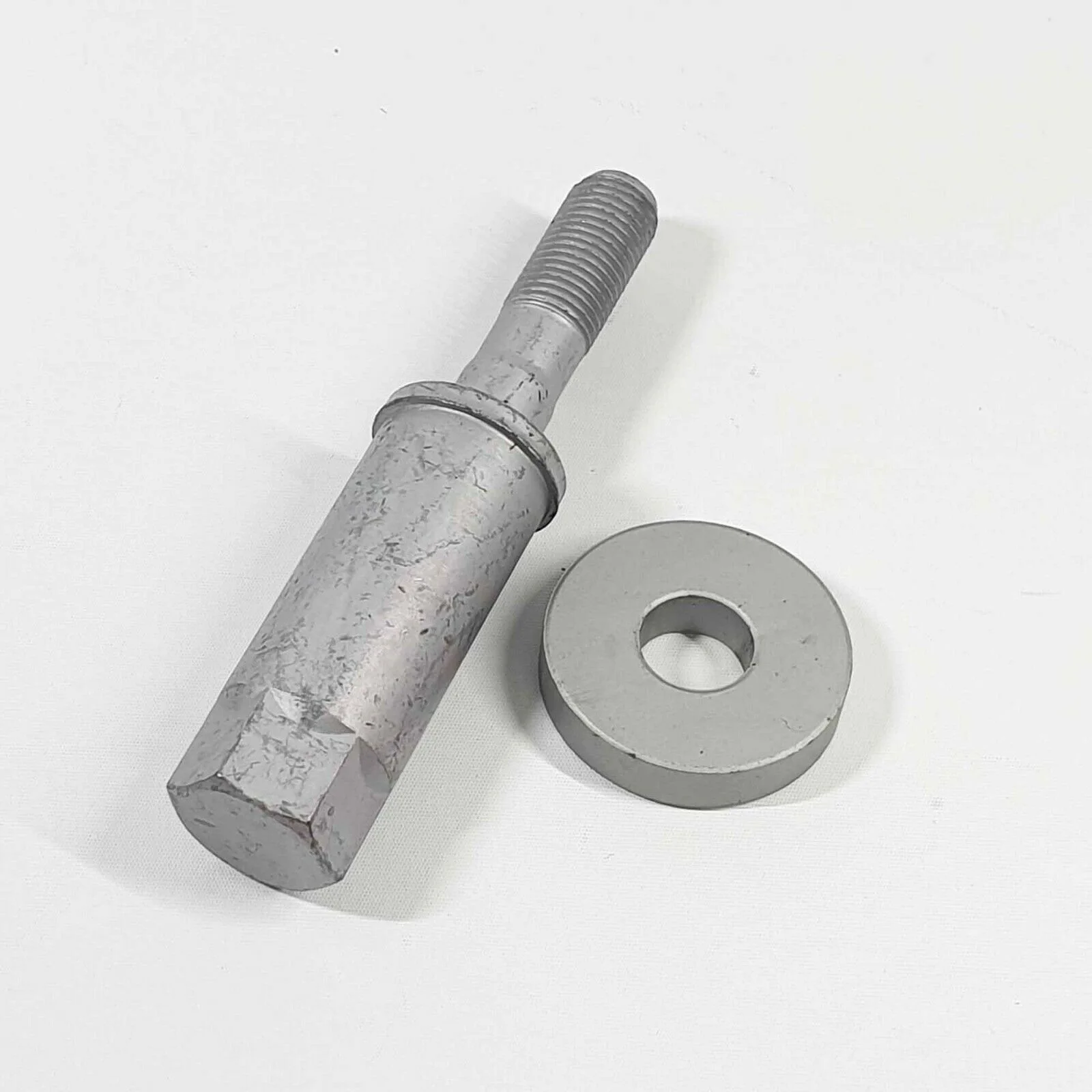 

Authentic For Kia 2003-2006 Kia Sorento Crankshaft Pulley Bolt 23127-39801QQK