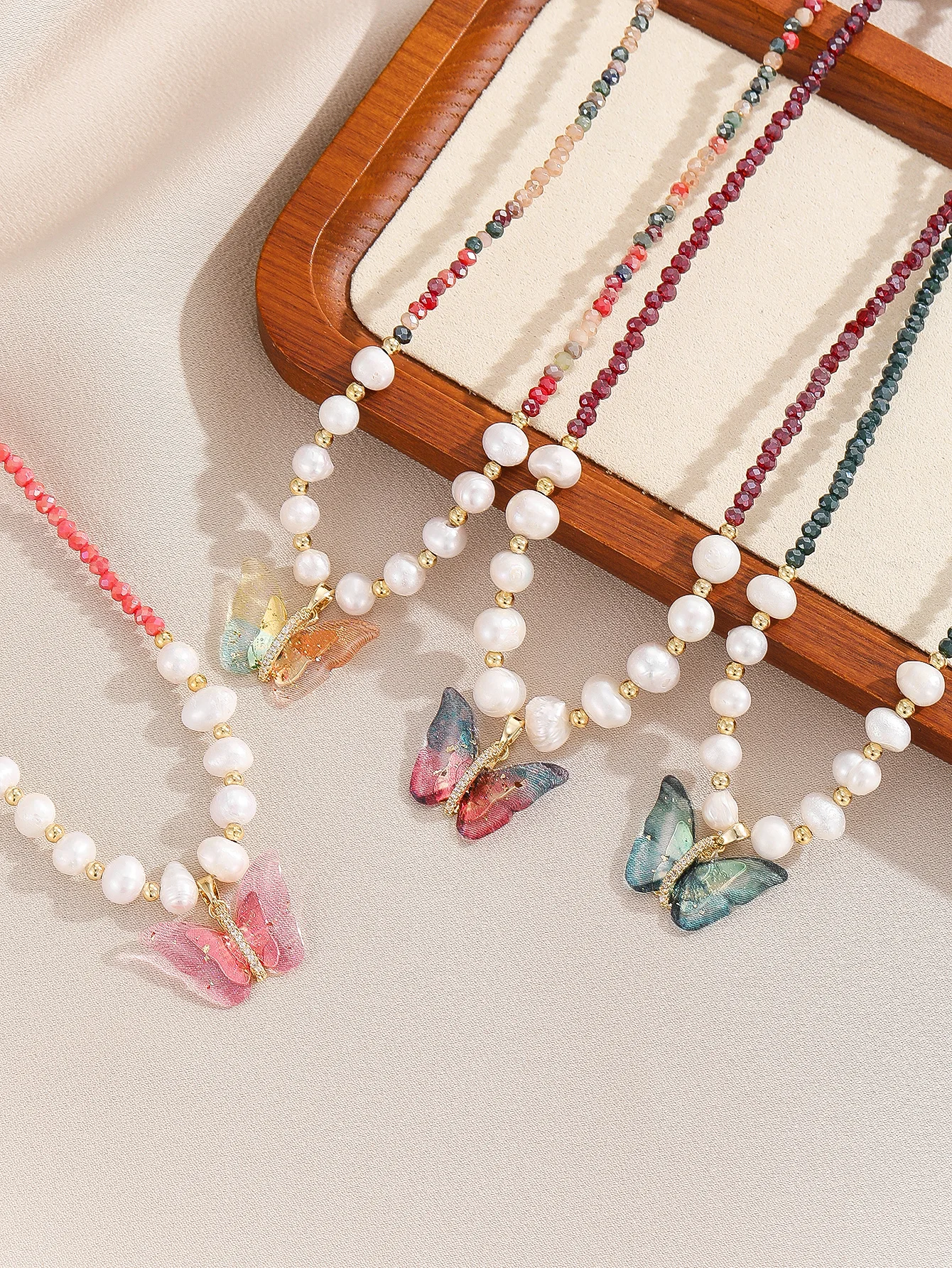 Lrregular Freshwater Pearl Butterfly Necklace Synthetic Crystal Series Gift For Female Friends