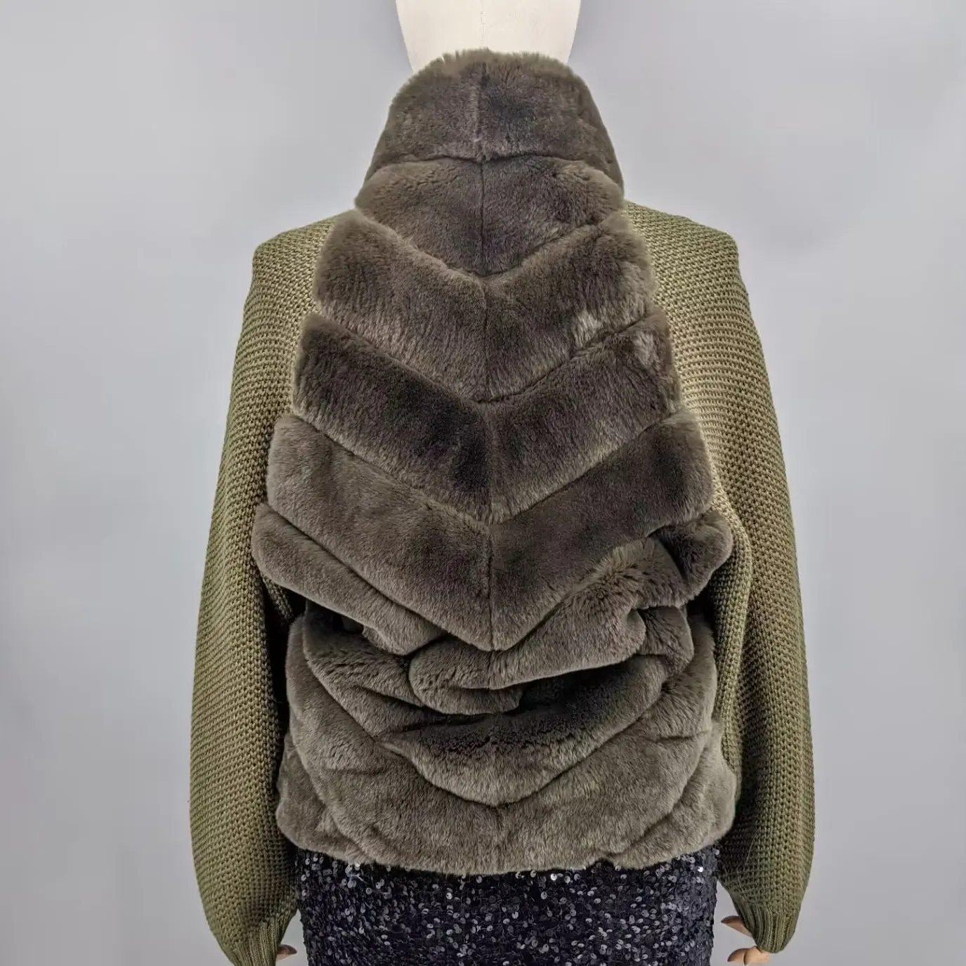 Women Olive Green Real Chinchilla Rex Rabbit Fur Knitted Sleeve Jacket Stand Collar Zip Up Winter Short Fur Coat Outerwear