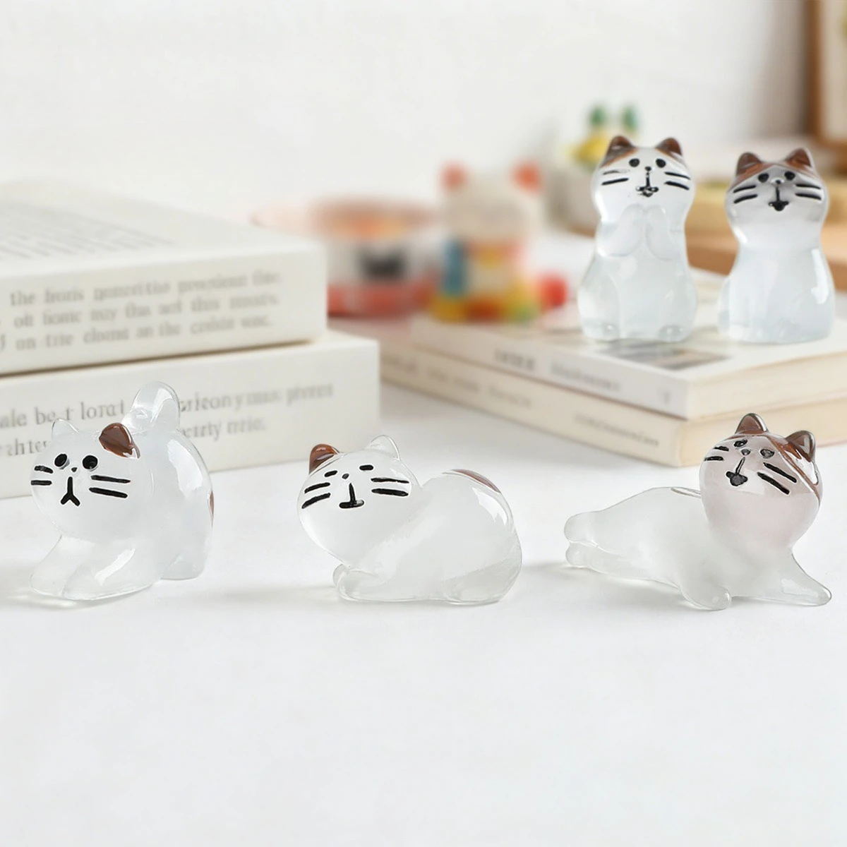 6-30 قطعة النمط الياباني مضيئة مصغرة القط لطيف القطط أرقام توهج في الظلام البسيطة الراتنج القطط الجنية حديقة اكسسوارات الديكور #4