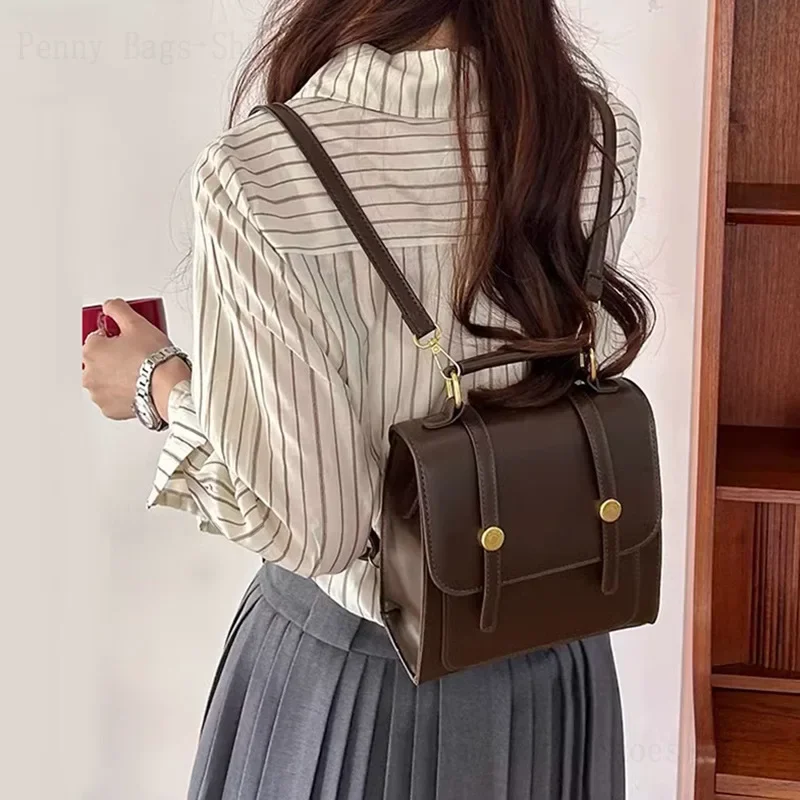 

2024 New British Retro American Backpack Buckle Back Shoulder British Bag Women’s College Style Women’s Bag