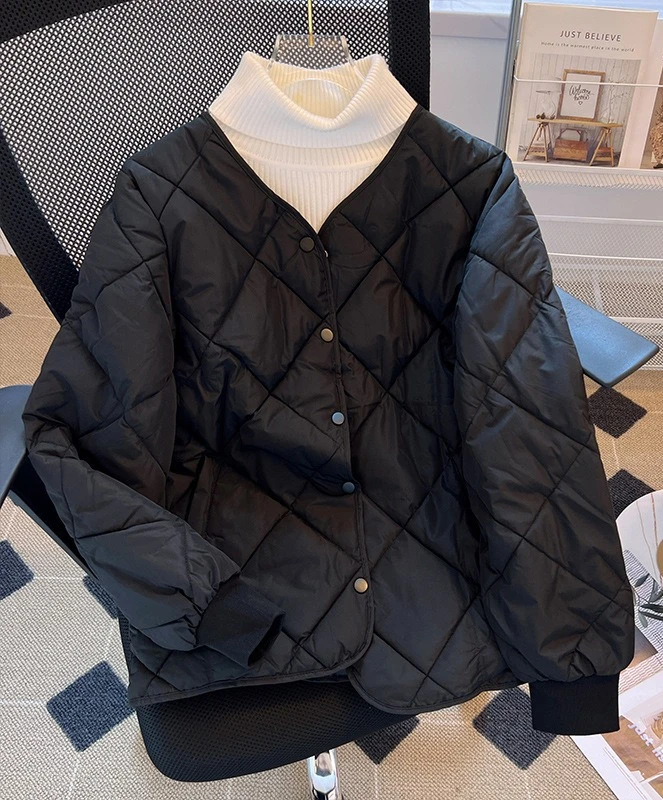 2025 New Autumn and Winter Outerwear  Lightweight Bread Jacket  Short Cotton Jacket  Women's Loose Cotton Jacket