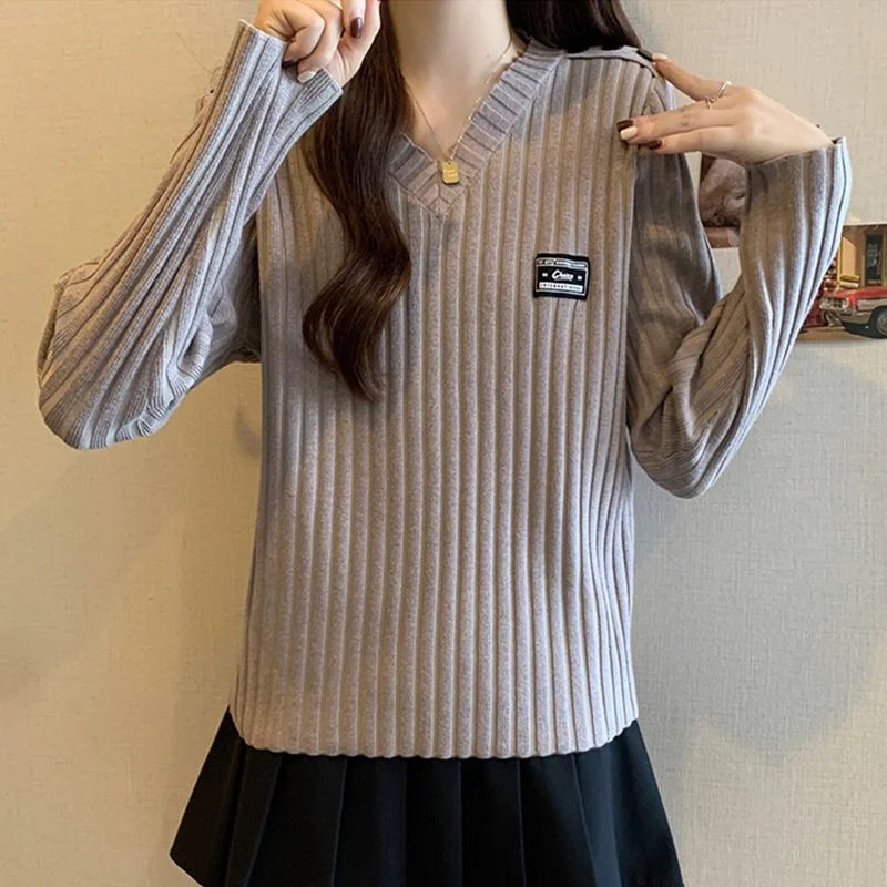 

Loose Knitted Bottoming Women's Autumn and Winter New Age-reducing Versatile V-neck Long-sleeved Slimming Sweater