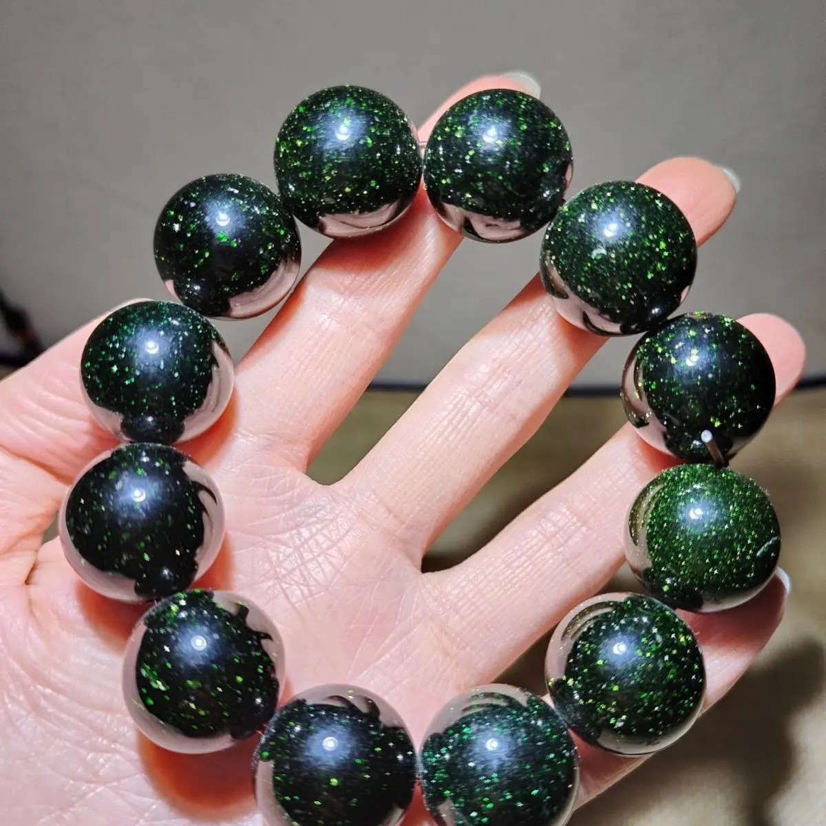 Collectible Grade Fine Natural Raw Stone Green Desert Starry Glass Meteorite Bracelet Raw Stone Pure Hand String for Men's Women