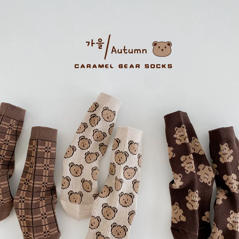 Calcetines hasta la pantorrilla para niños y niñas, medias cálidas y acogedoras de algodón con patrón de oso lindo, para otoño e invierno, novedad