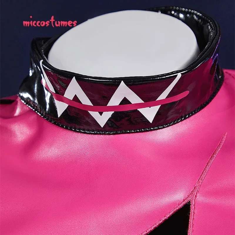 أزياء Miccostumes النسائية الصوتية Rinn التأثيرية بذلة مع قفازات أزياء الهالوين التنكرية